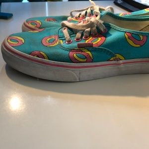 VANS X ODD FUTURE LOW TOPS. MENS 8 WOMANS 9.5